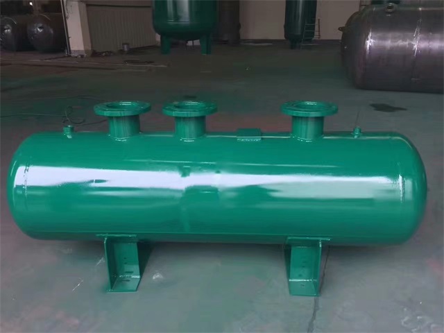 登封登封登封蒸汽分气缸